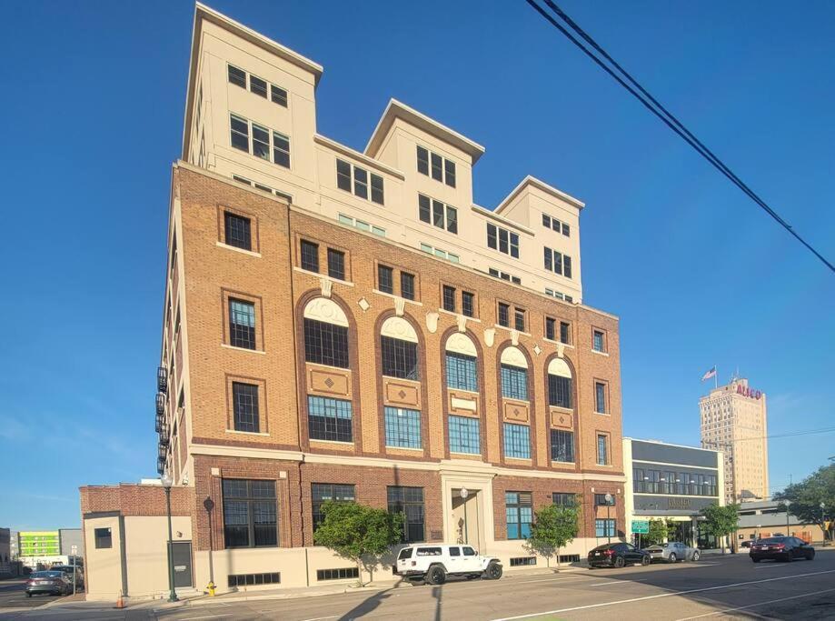 Silo View - Heart Of Downtown Apartment Waco Bagian luar foto